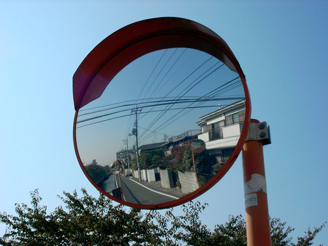 mirrortown006